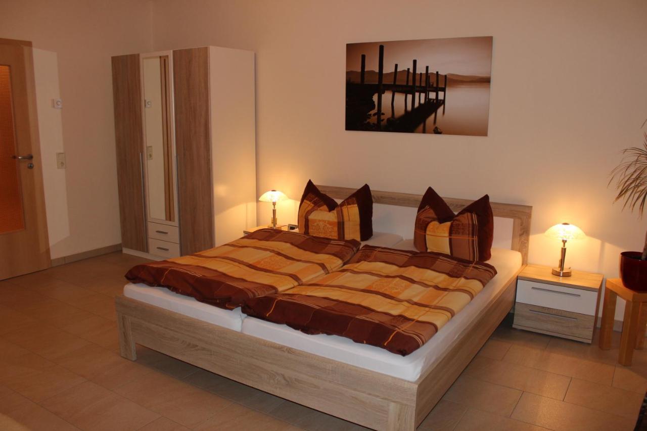 Apartment Horn Пирна Екстериор снимка